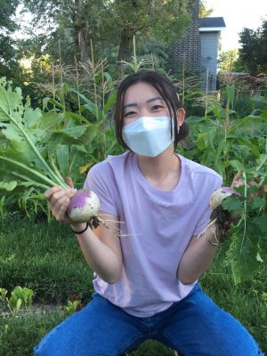Jaina with turnips Jaina with turnips